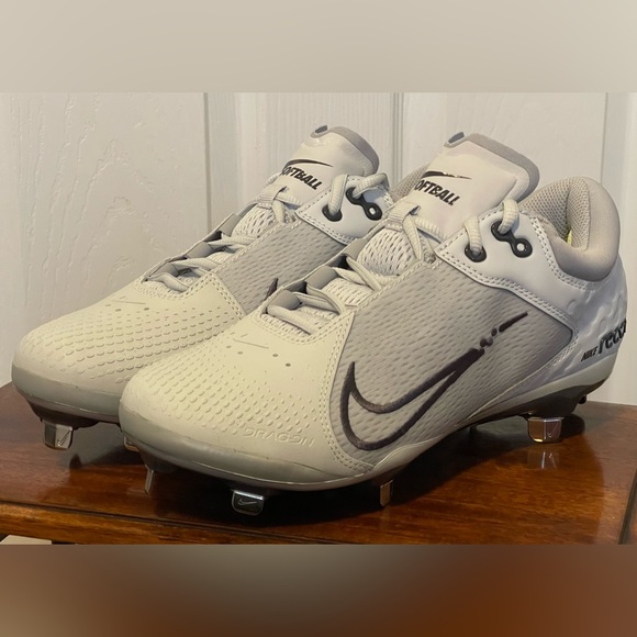 nike hyperdiamond 3 cleats